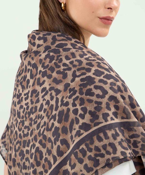 Bufanda Pareo Animal Print image number null
