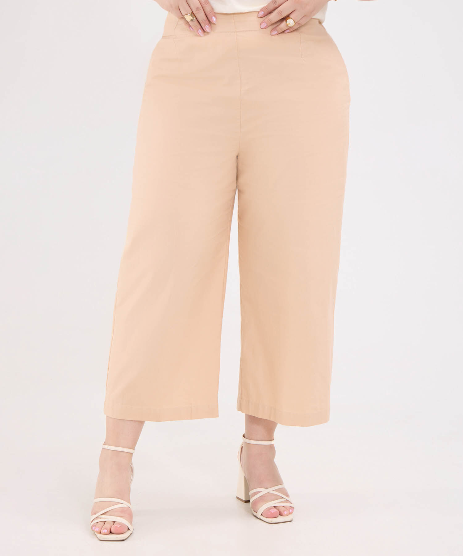 Pantalón Capri Efecto Rústico