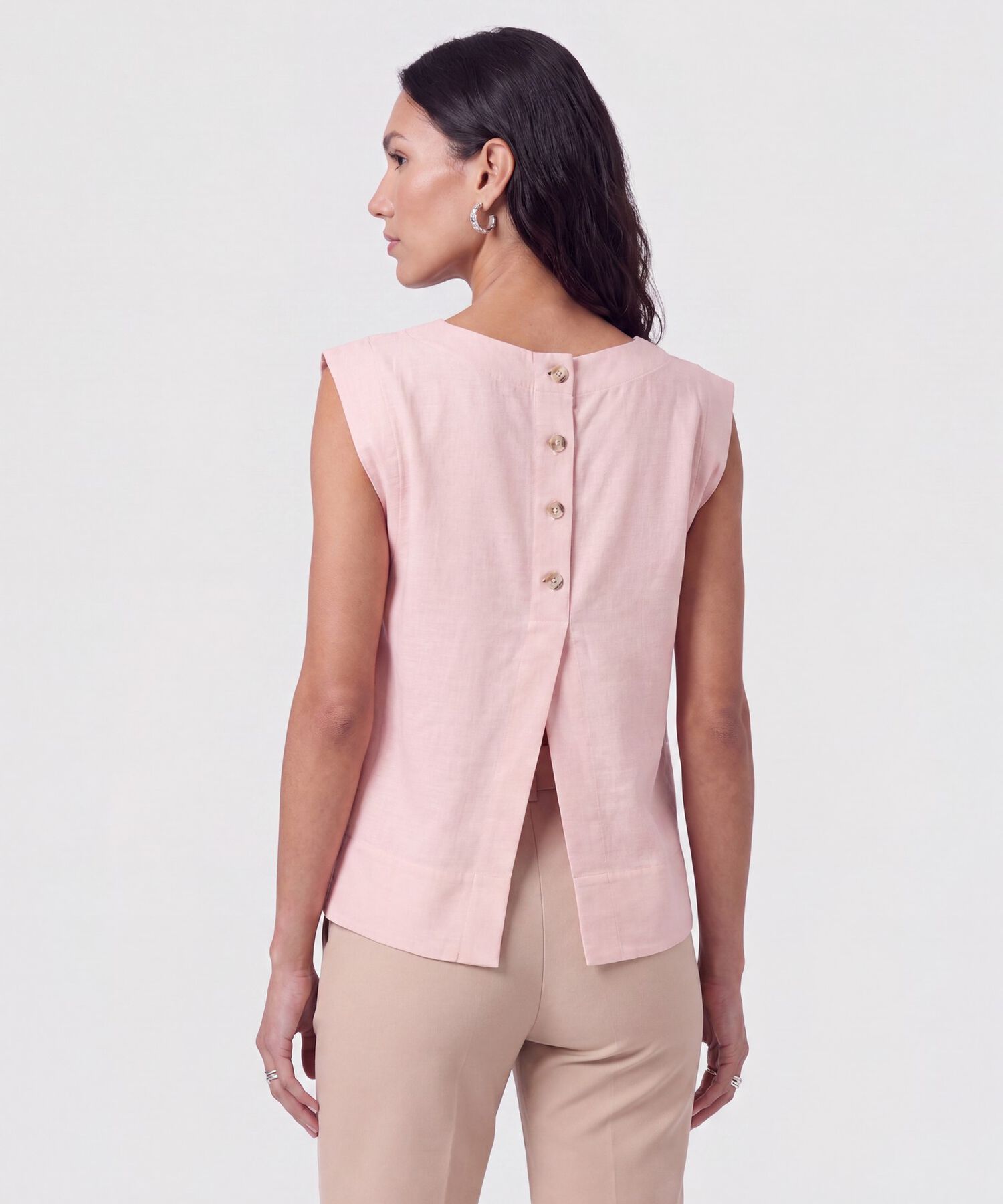 Blusa Cuello Plano Con Hombreras Para Mujer