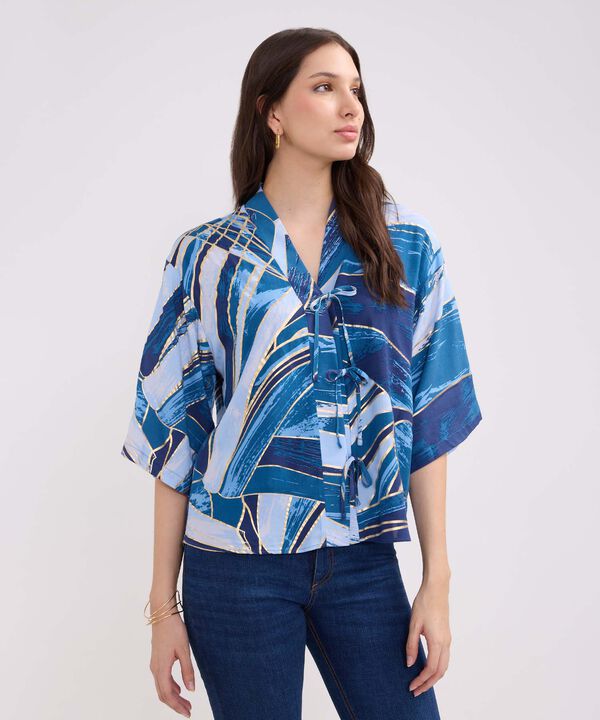Blusa Estampada Para Cerrar En Delantero image number null