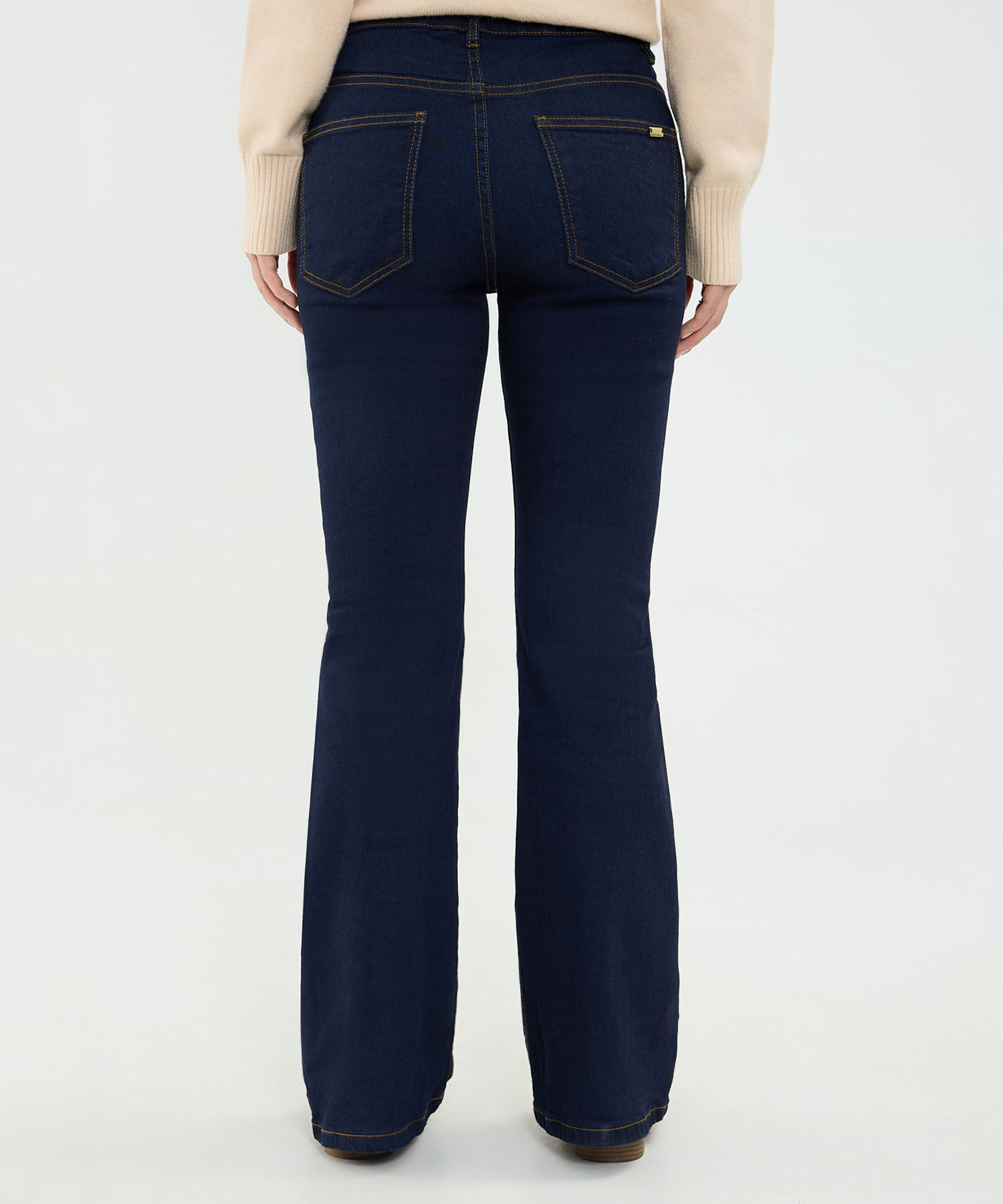 Jeans Flare Tono Oscuro