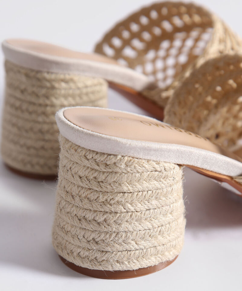 Sandalias