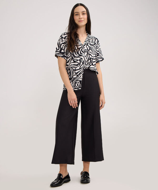 Pantalón Culotte Unicolor image number null
