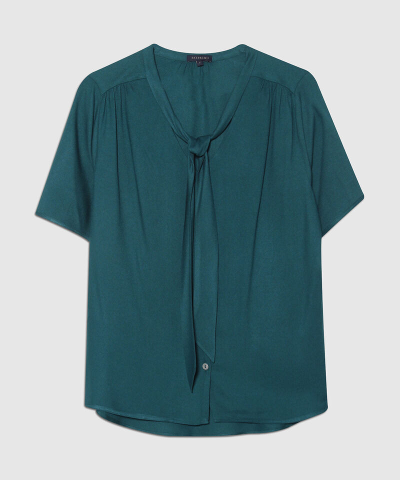 Blusa con Cuello Tipo Smoking