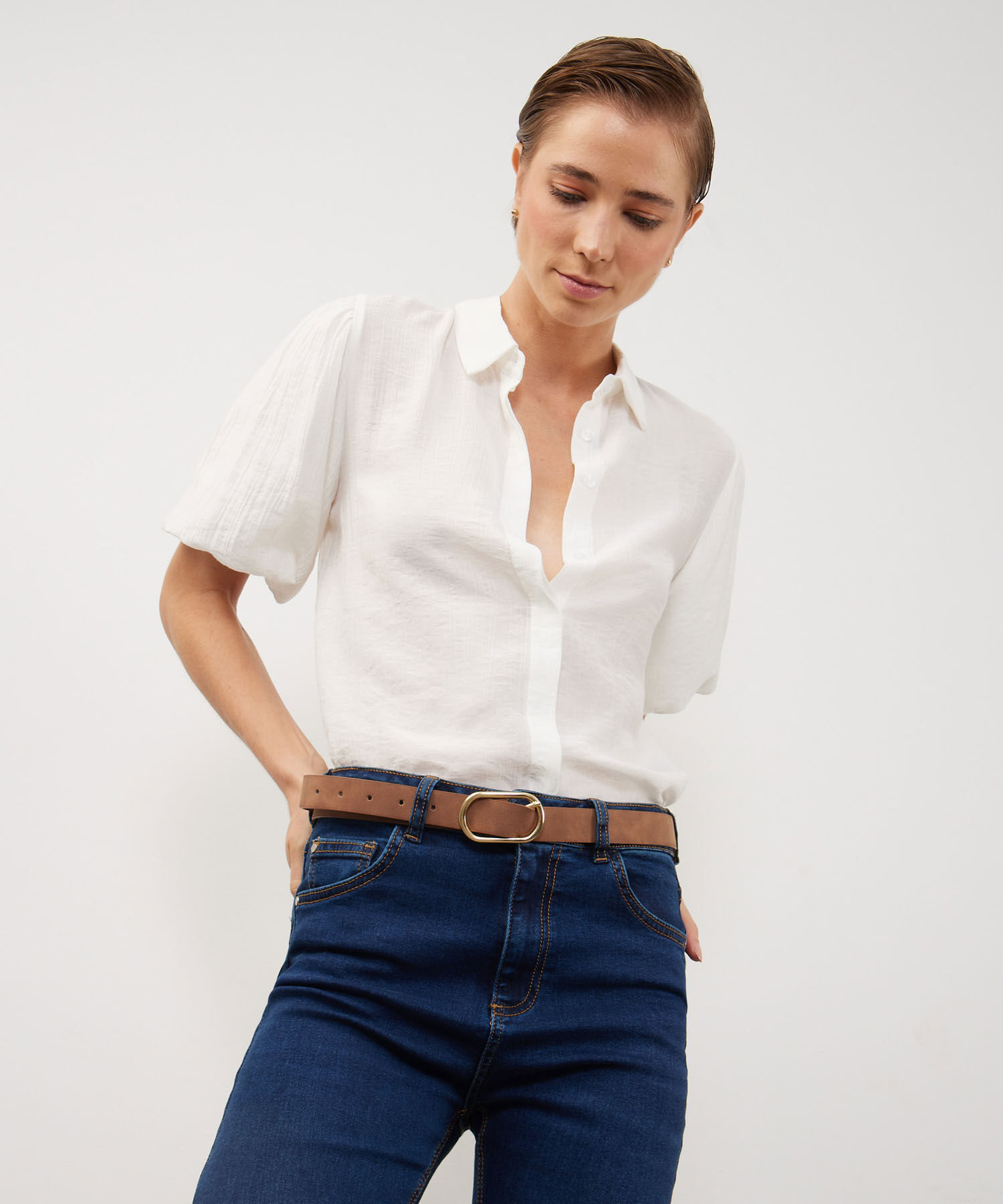 Camisa Unicolor Con Mangas Bombachas