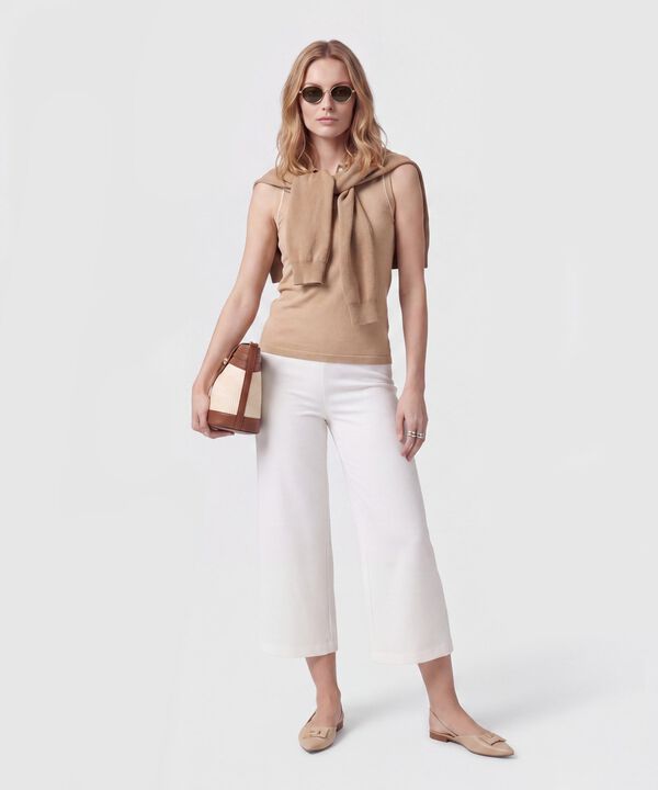 Polo Texturizada Cuello En Contraste Mujer