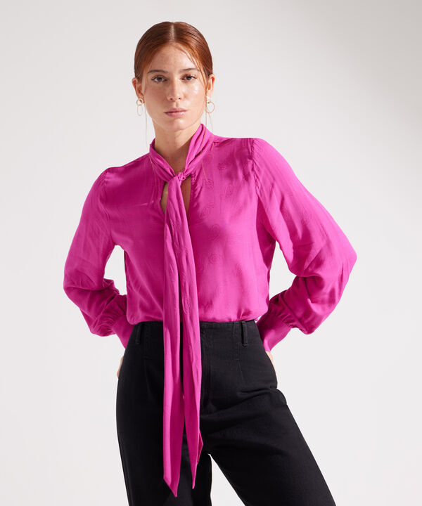 Blusa Corbatera Unicolor  Manga Larga