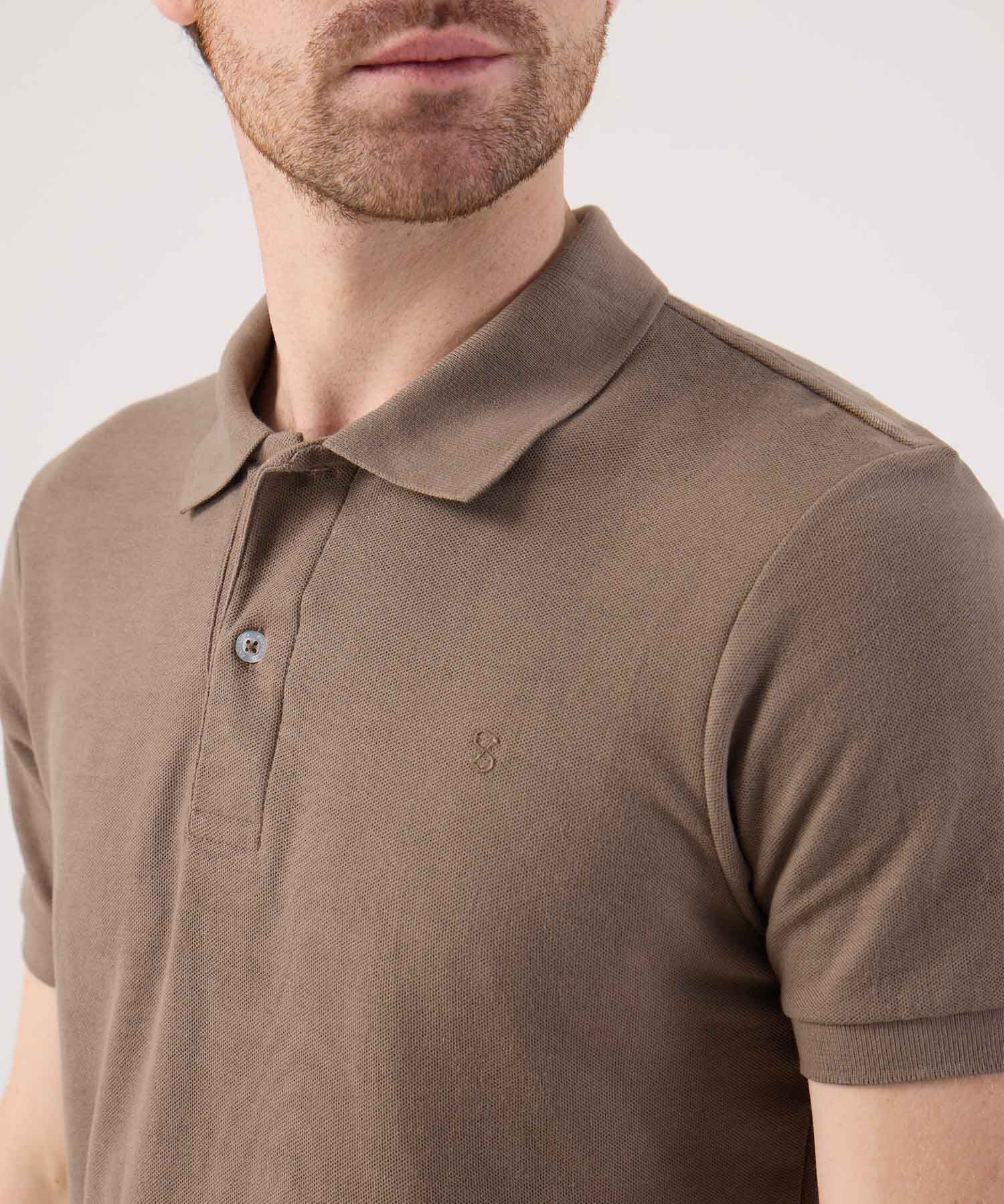 Polo Con Diseño Clasico 