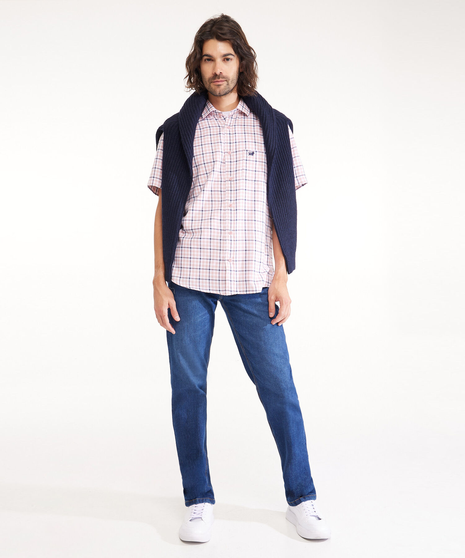 Camisa Preteñida Manga Corta Con Bolsillo Y Silueta Slim Fit