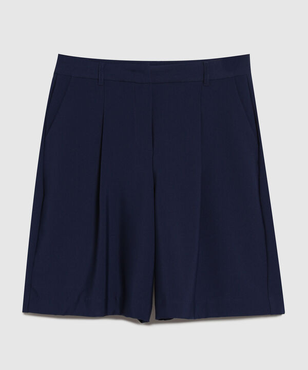 Bermuda De Mujer De Corte Amplio Pliegues Frontales