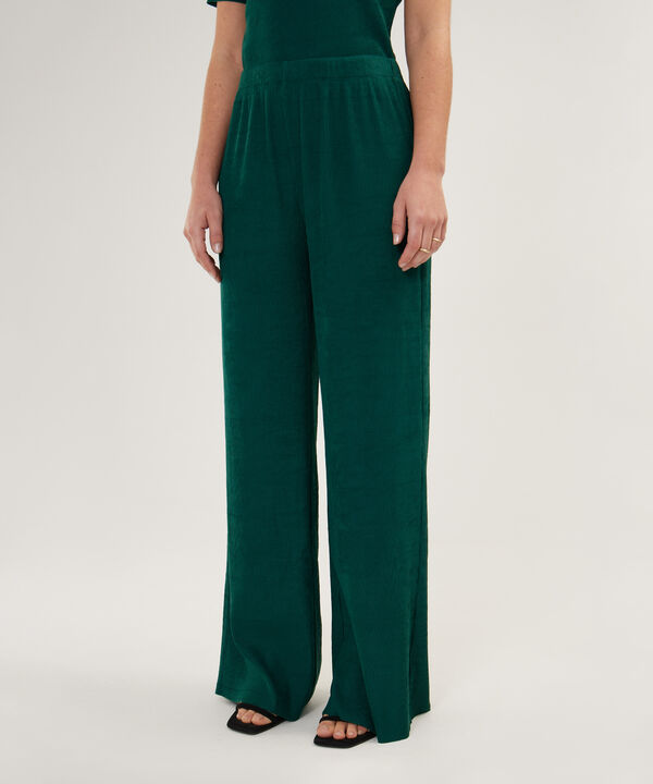 Pantalón Unicolor Con Textura image number null