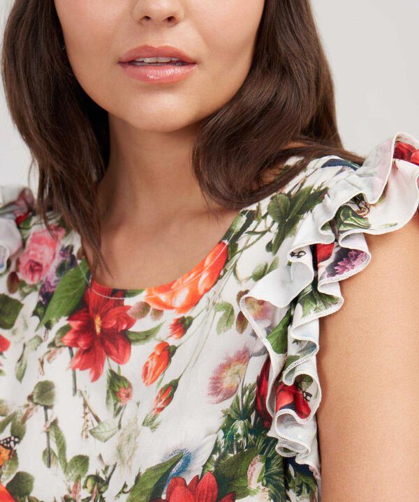 Blusa Estampada Con Boleros En Mangas image number null