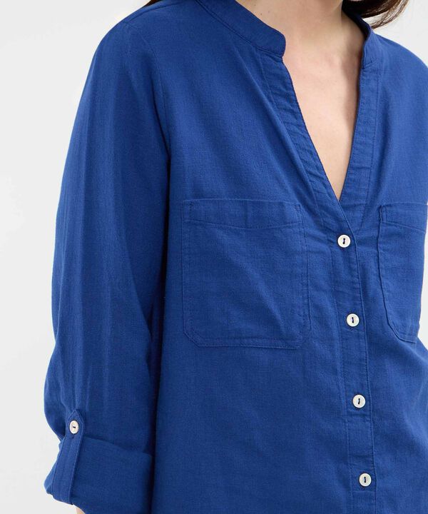 Blusa Cuello Mao en Efecto Lino image number null