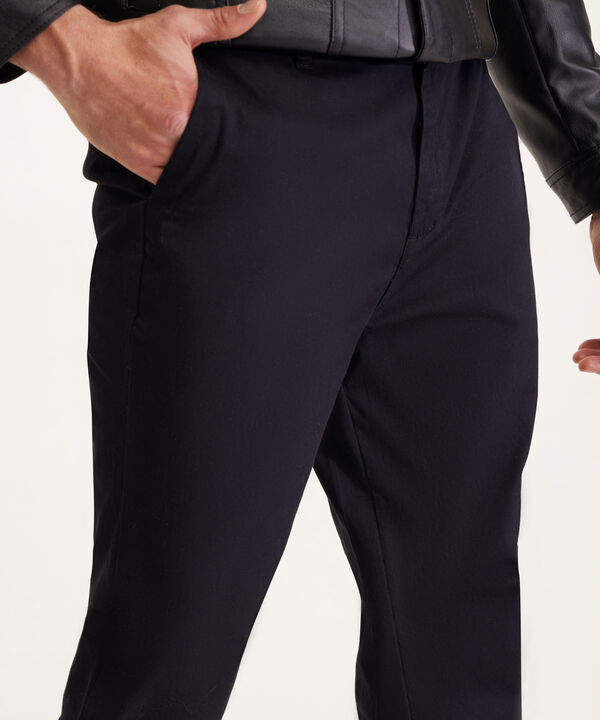 Pantalon Chino Unicolor image number null