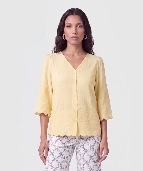 Blusa Bordada Con Botones Para Mujer