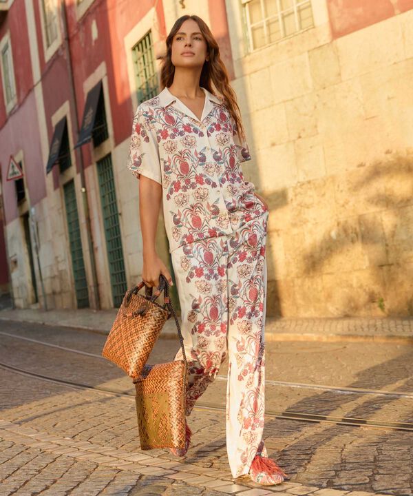 Camisa Resort Estampada Campaña Beatriz Camacho image number null