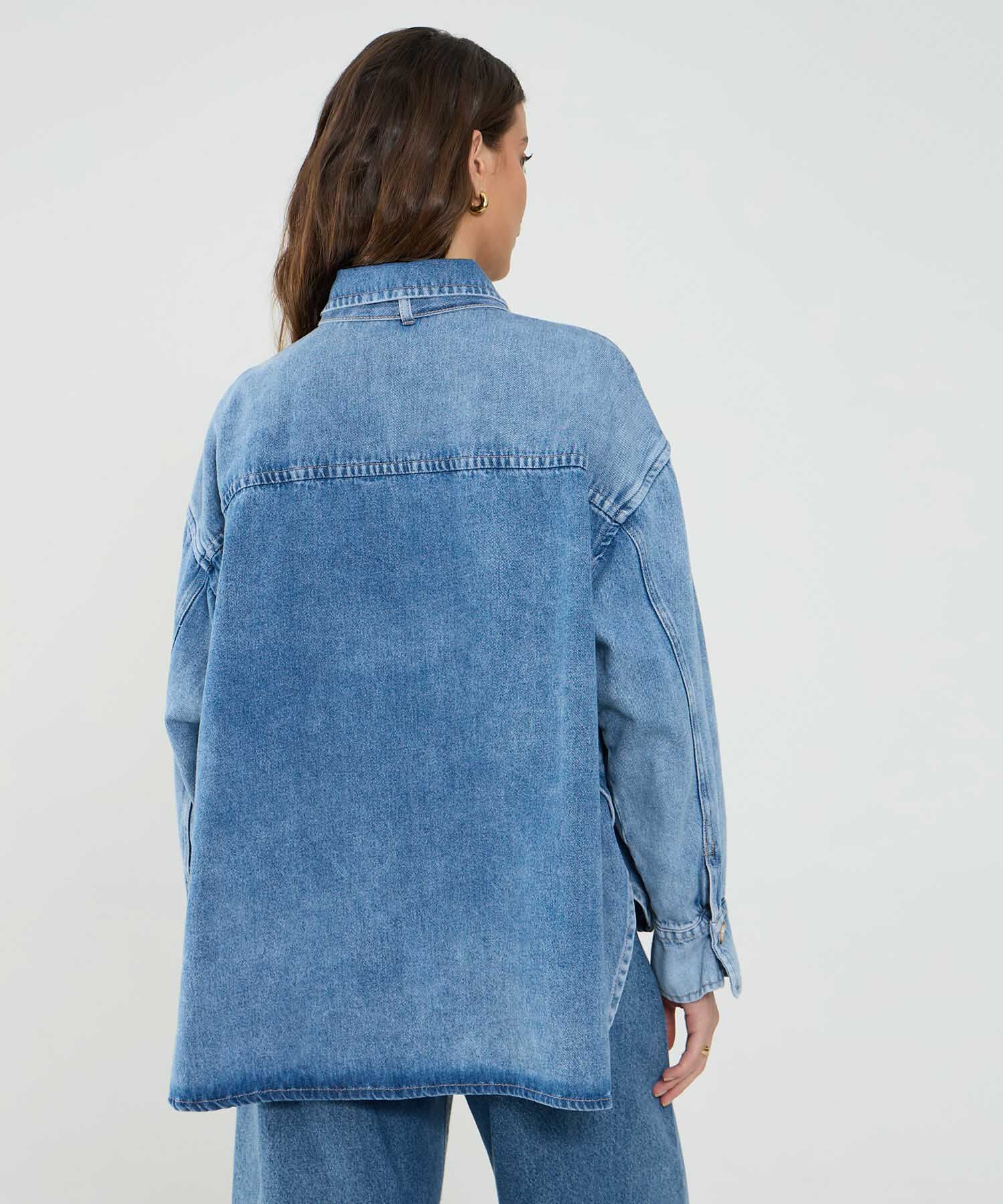 Camisa Denim Oversize Tono Medio Claro
