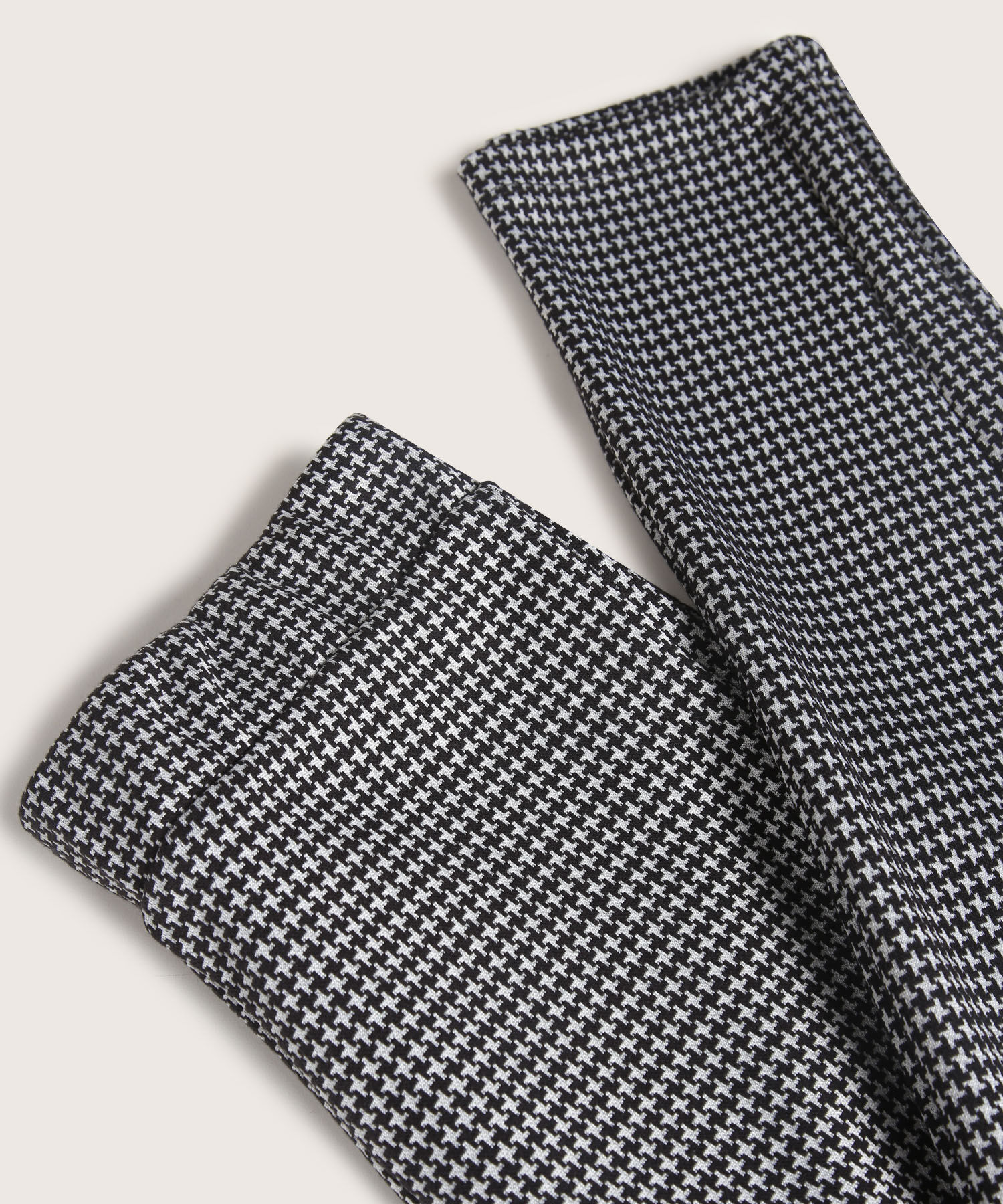 Leggings Preteñido Con Corte