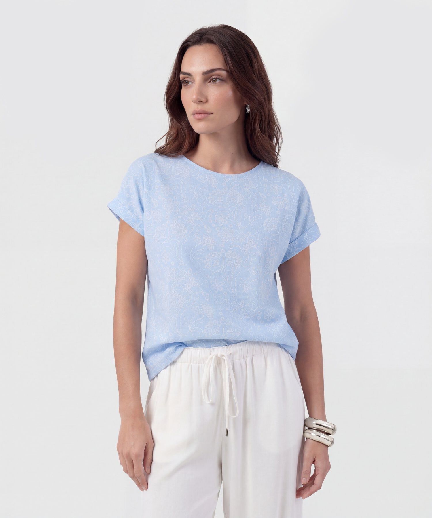 Blusa De Corte Lineal Y Manga Doblada