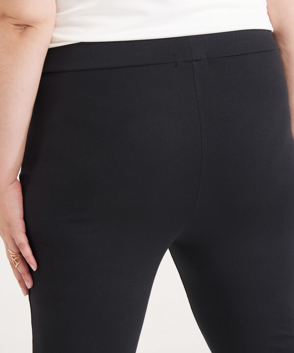 Leggings Unicolor Tipo Flare Con Abertura En Ruedo