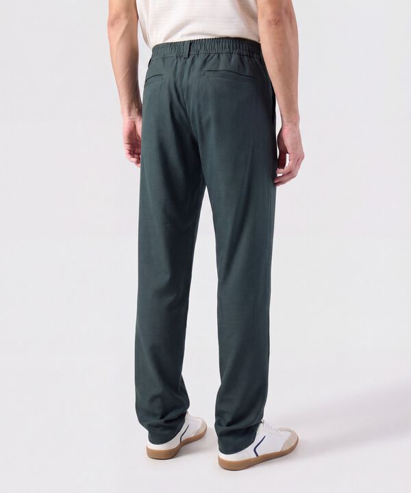 Pantal&oacute;n Casual El&aacute;stico Posterior Hombre