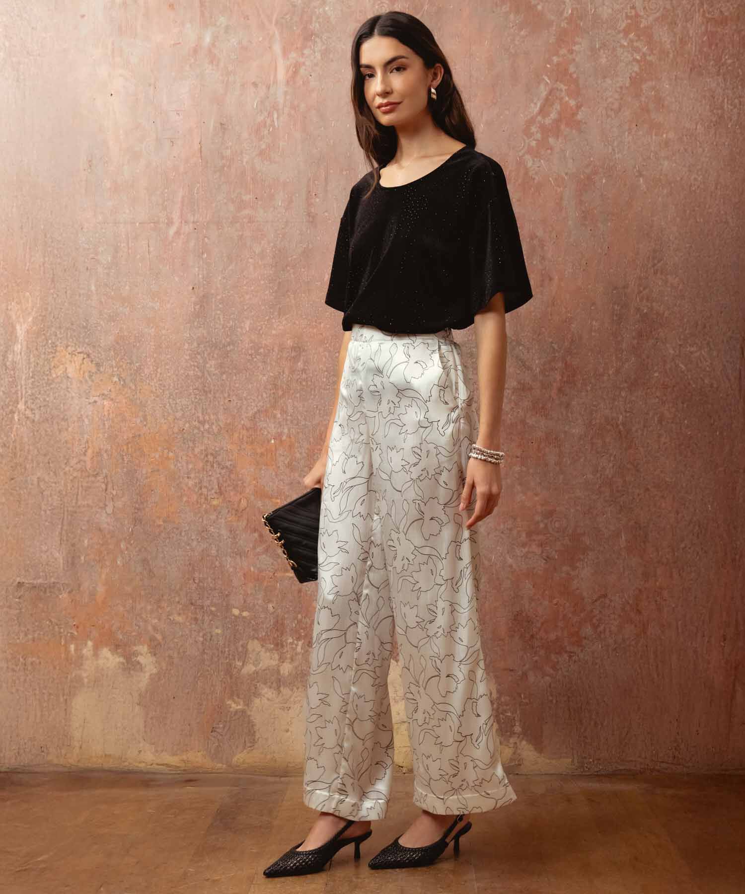 Pantalón Mujer Ancho Estampado Acabado Satín