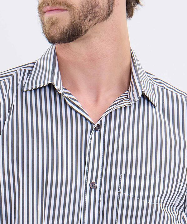 Camisa Con Estampado A Rayas image number null