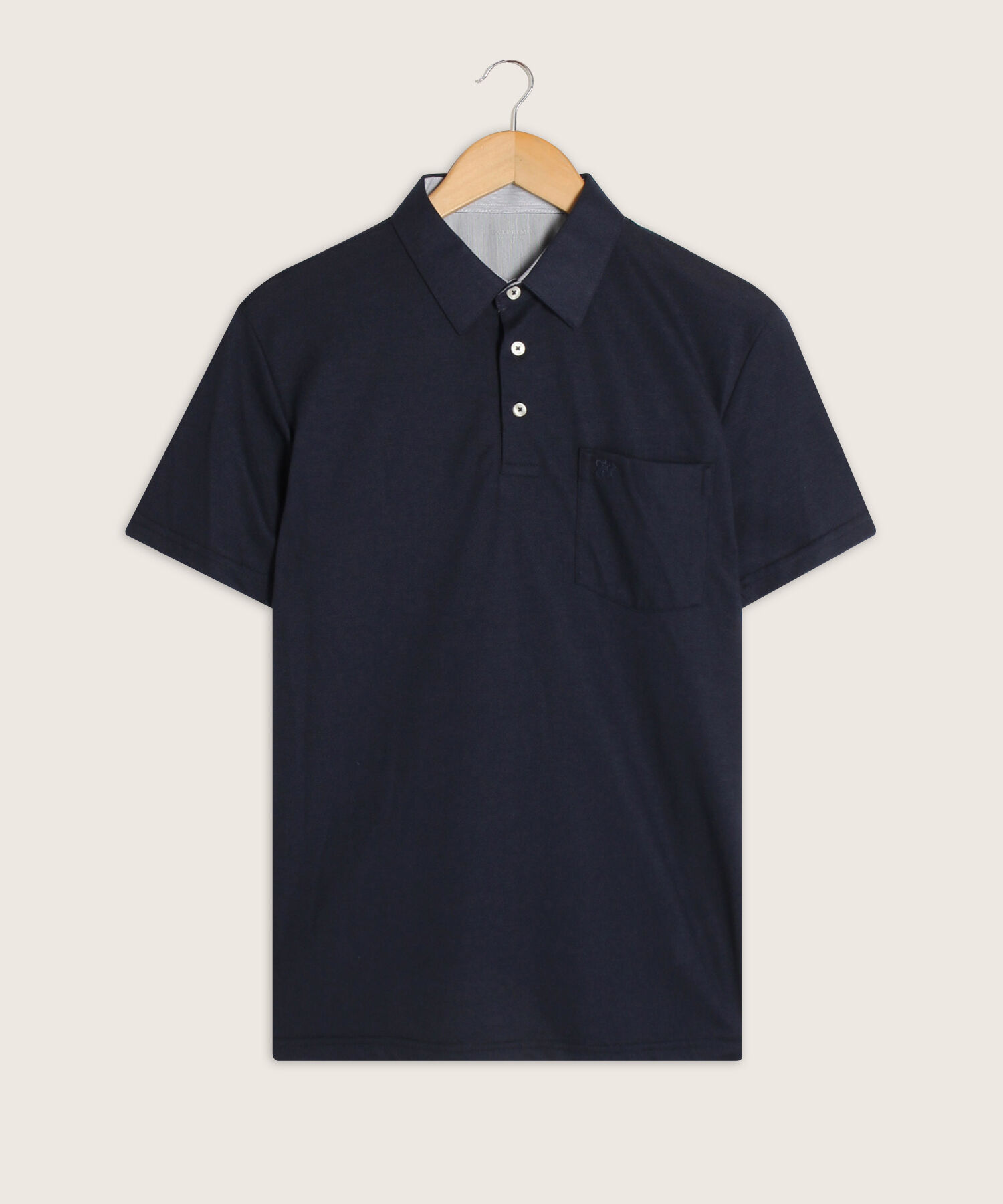 Polo Cuello Duro Con Bolsillo