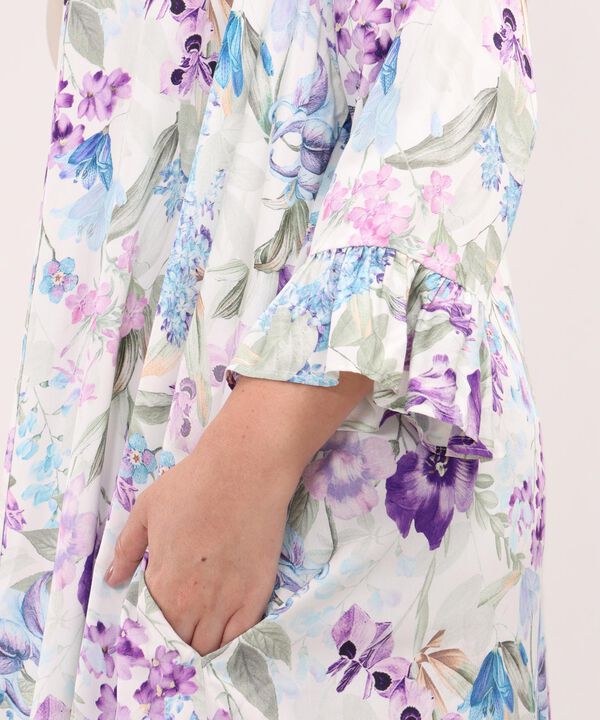 Chaqueta Estampada Tipo Kimono image number null