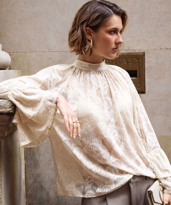 Blusa Encaje Manga Volante Para Mujer
