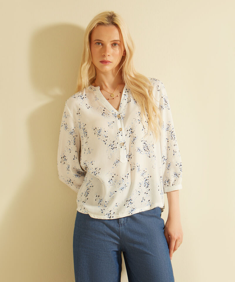 Blusa Manga 3/4 Con Botones En Frente Estampada Monoproducto