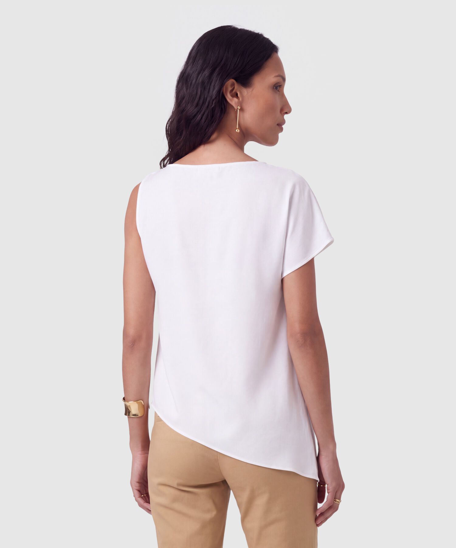 Blusa Asim&eacute;trica Con Herraje Para Mujer