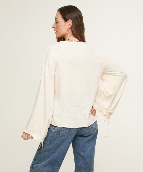 Blusa Cuello V