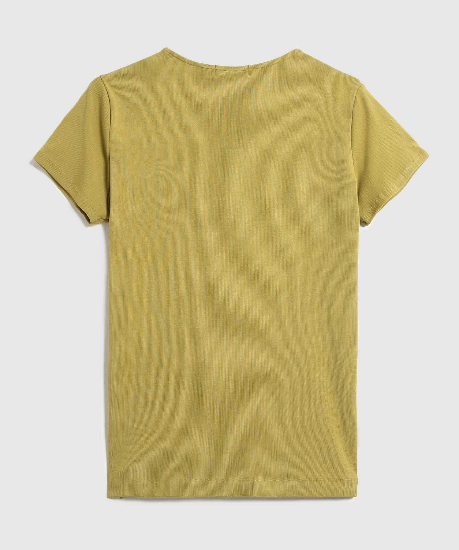Camiseta Con Cierre De Boton