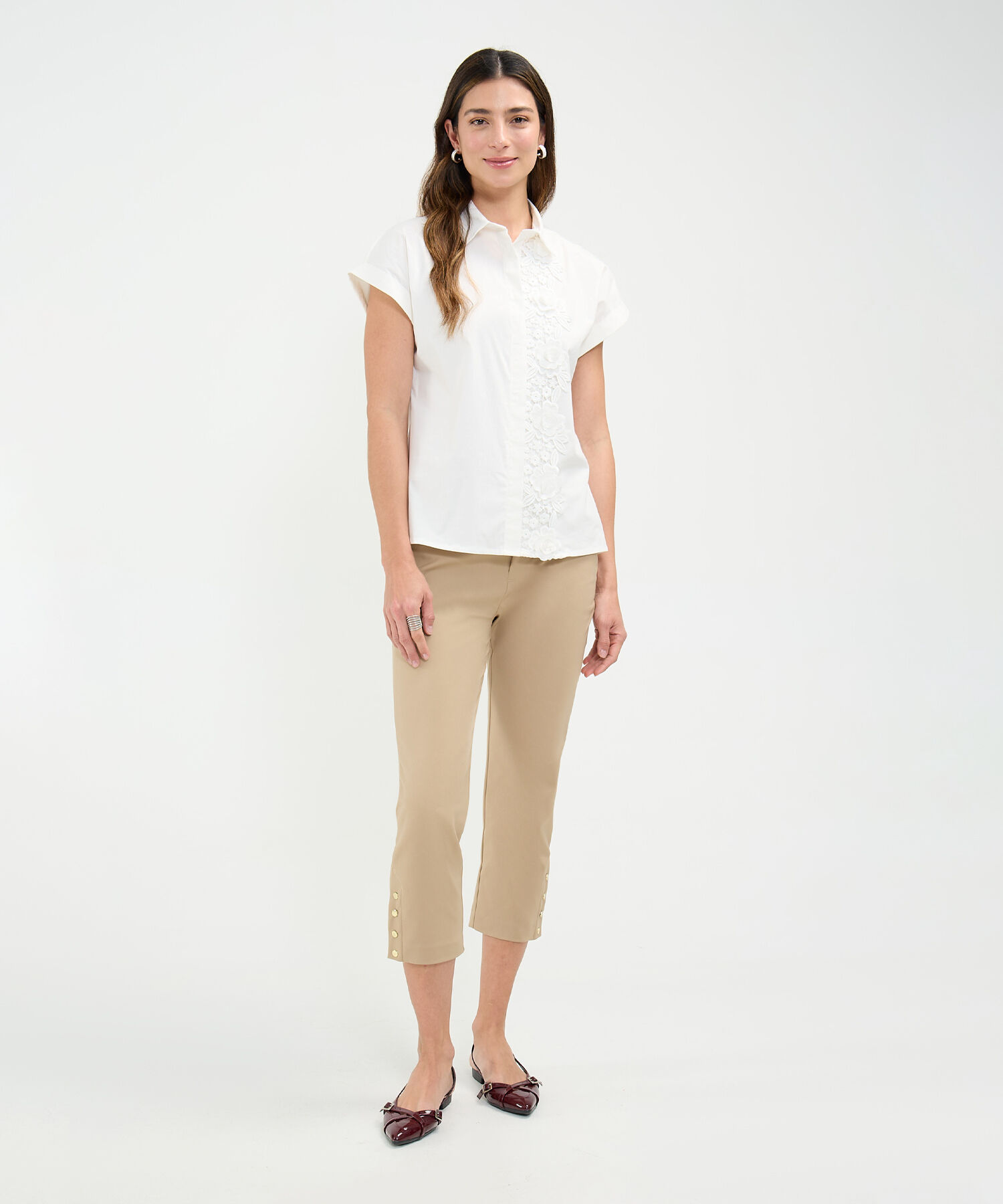 Camisa con Aplique Bordado