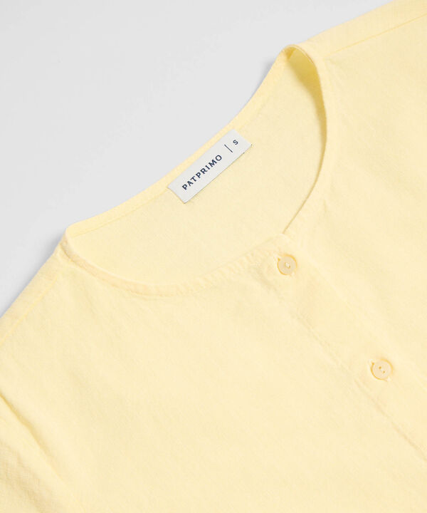 Blusa Cuello Redondo con Bordados para Mujer image number null