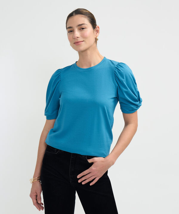 Camiseta con Anudado image number null