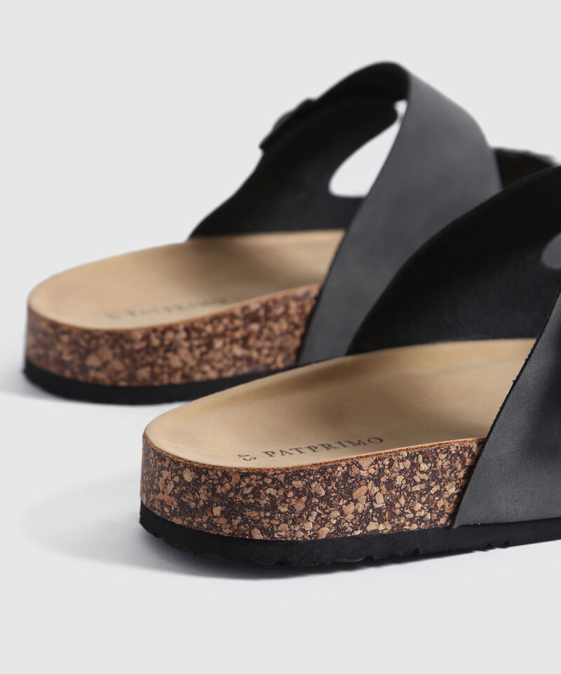 Sandalias en Efecto Cuero