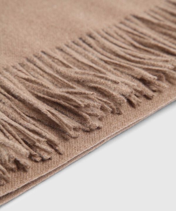 Bufanda Suave de Tejido Fino con Flecos Para Hombre image number null