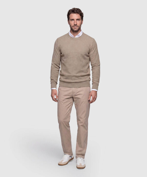 PANTAL&Oacute;N SLIM CON CINTURON