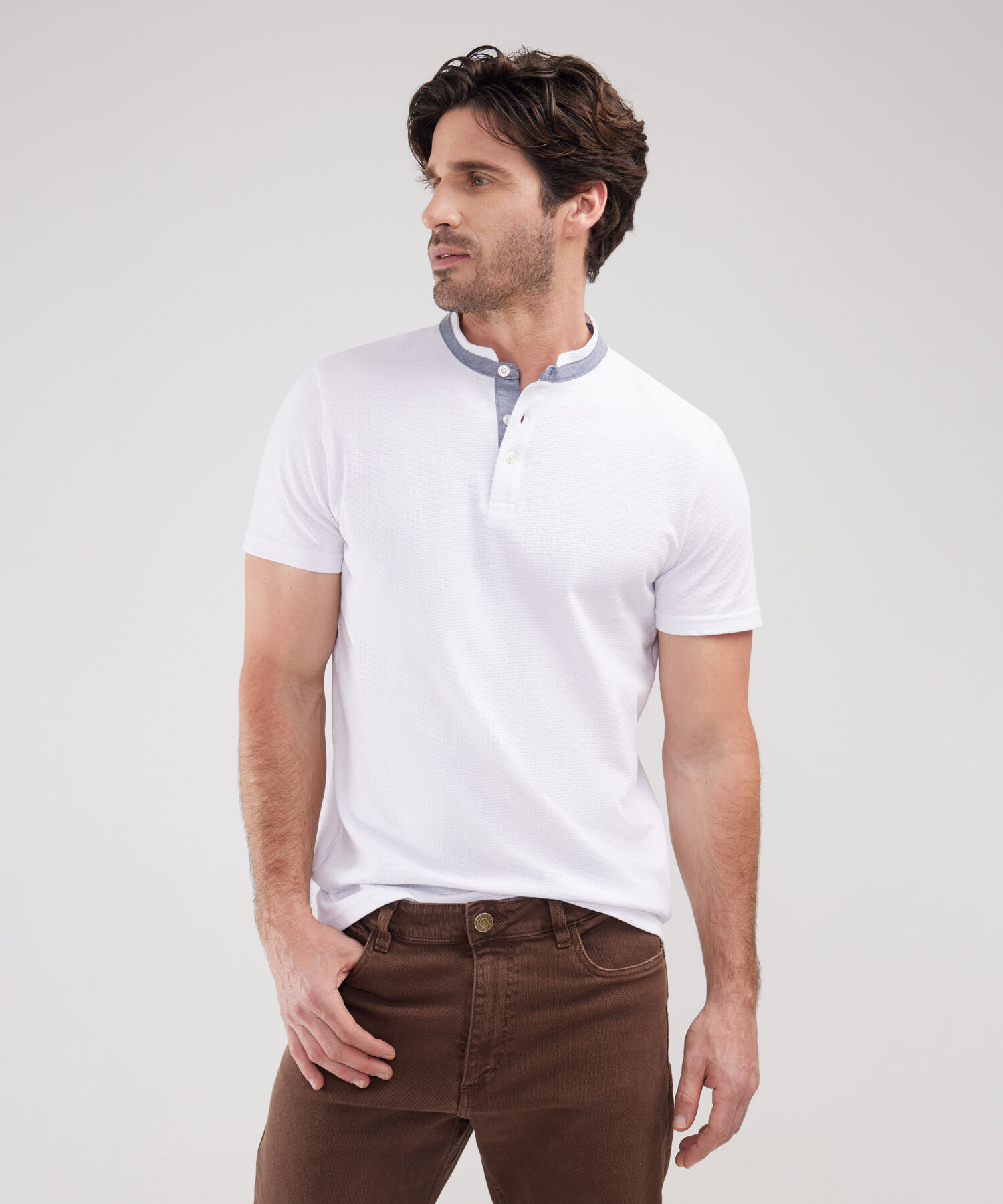 Polo Texturizada Cuello Mao compra ahora PATPRIMO