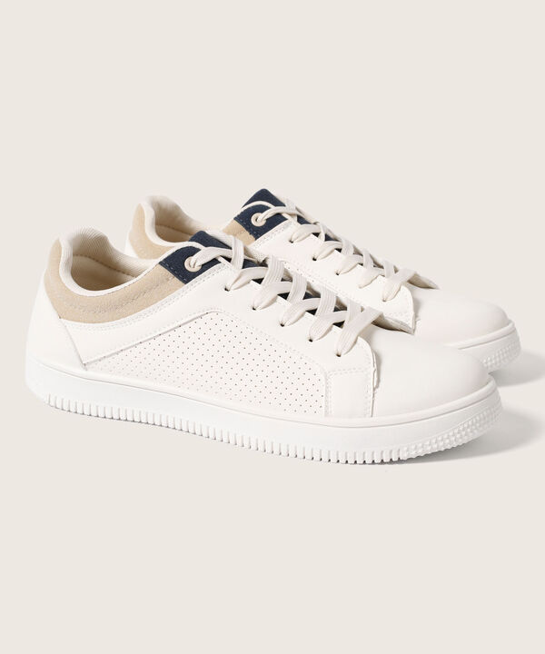 Tenis
