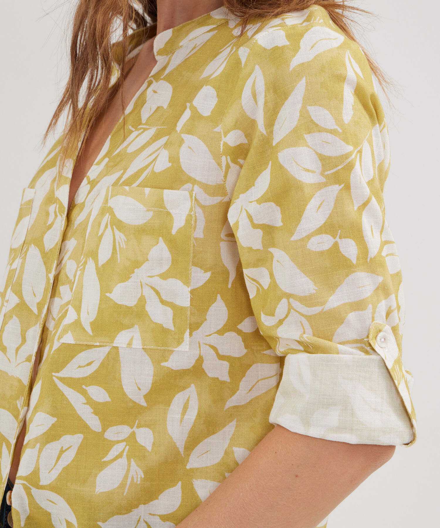 Blusa Manga Larga Estampada En Lino