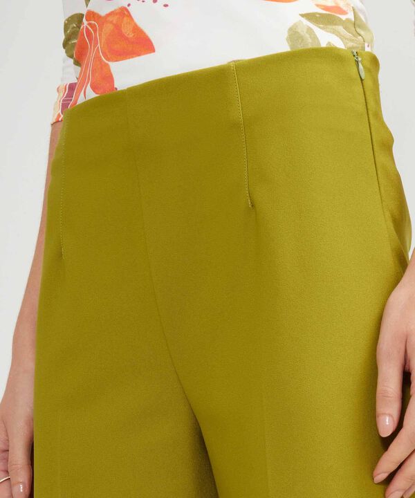 Pantalón Culotte Unicolor image number null