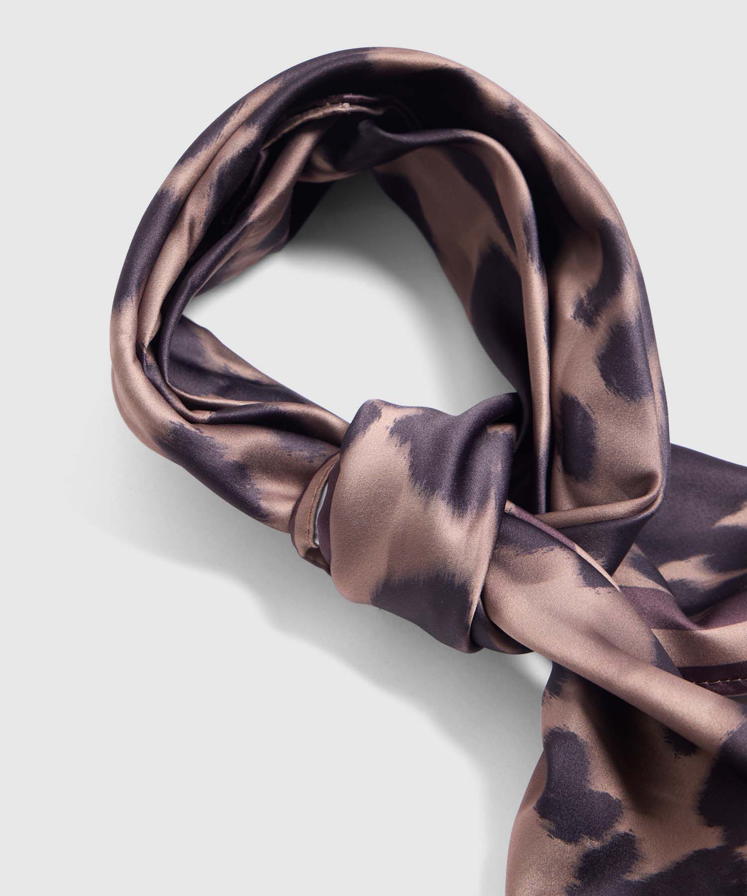 Pa&ntilde;oleta Bicolor Elegante para Mujer