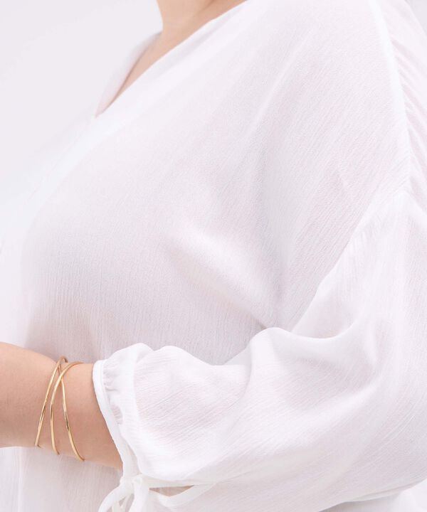 Blusa Manga ¾ Escotada