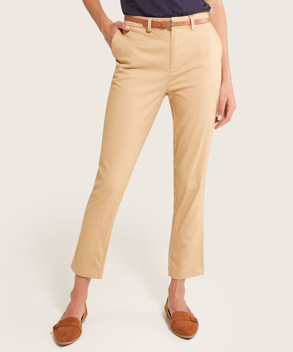 Pantalon Chino Unicolor Con Cinturon