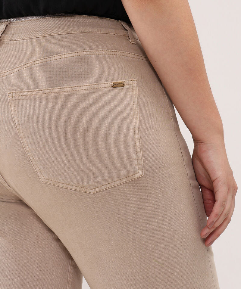 Jean Crop Fleare Tono Arena