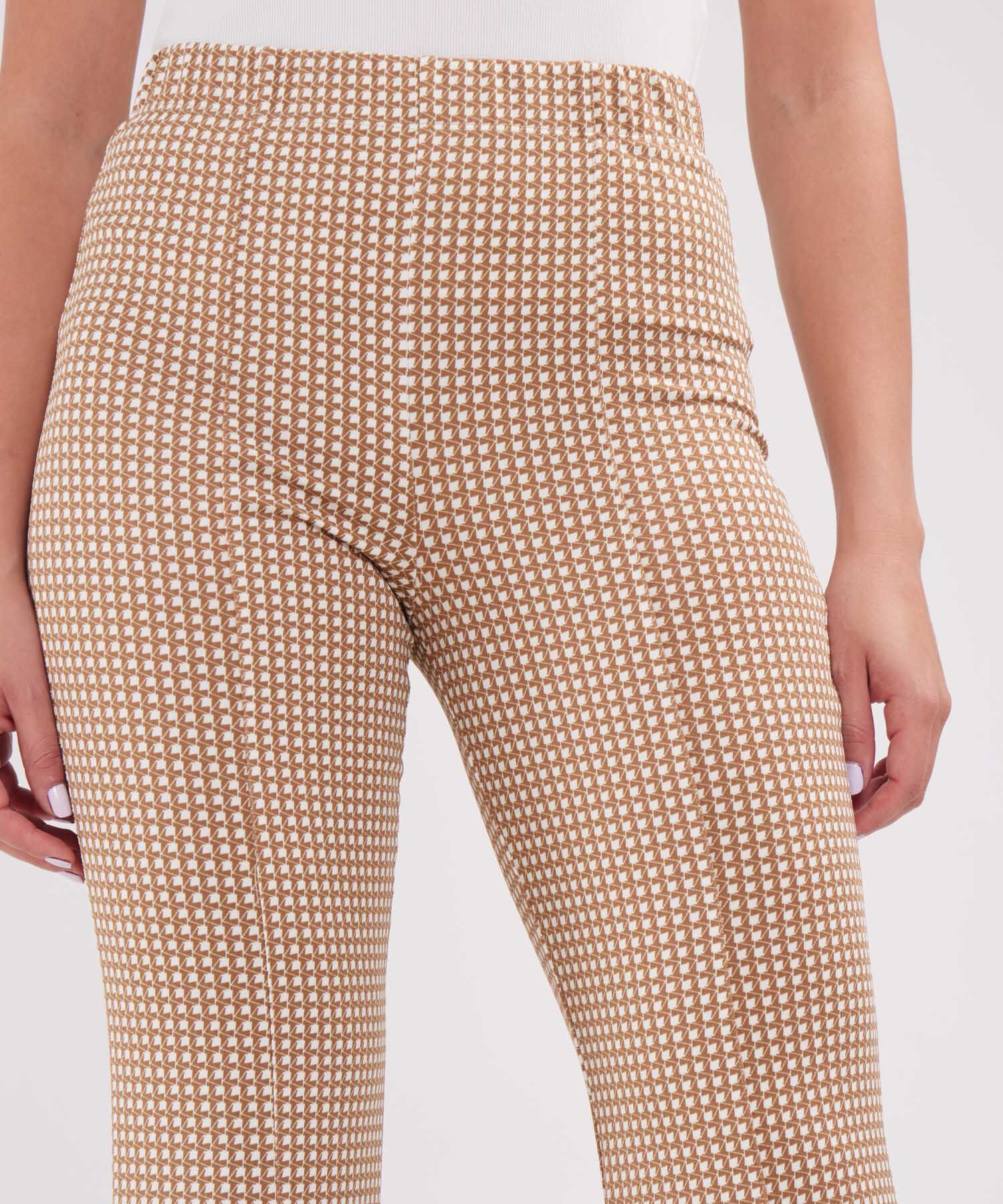Legging Estampado, Bota Acampanada