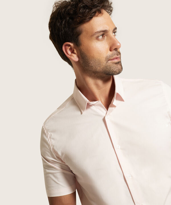 Camisa Manga Corta con Cuello Camisero Blanco